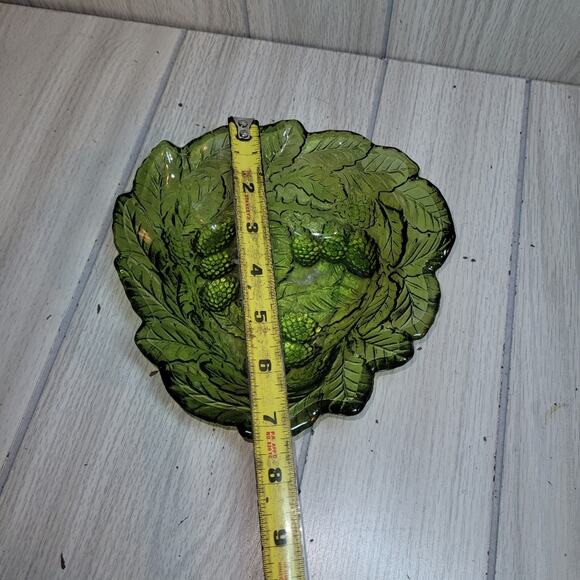 Vtg Avacado Green Leaf Art Glass Candy Bowl Trinket Dish MCM Retro - Picture 2 of 6